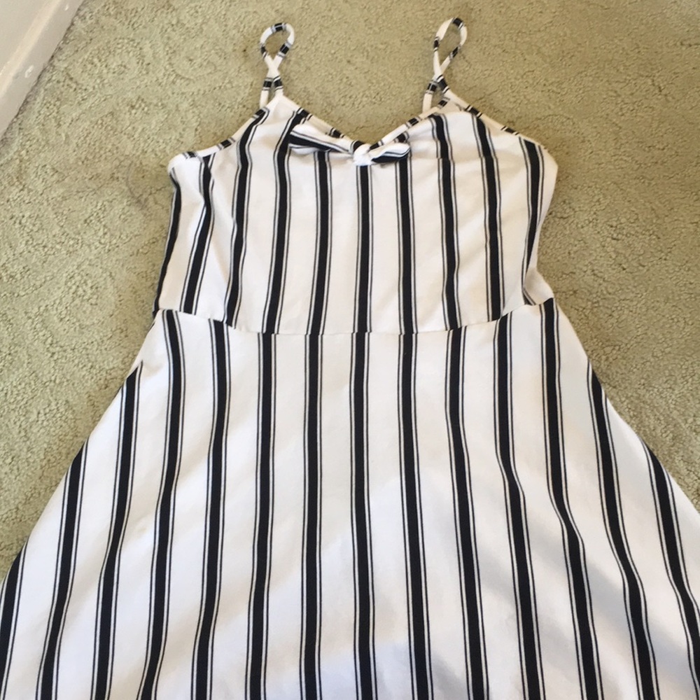 Cute black and white stripe dress